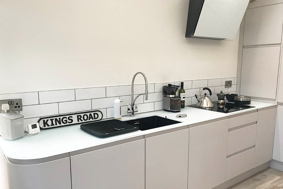 Kitchen sink and tiling